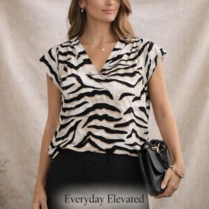 Rachel Roy Abstract Animal Print Blouse – Size M